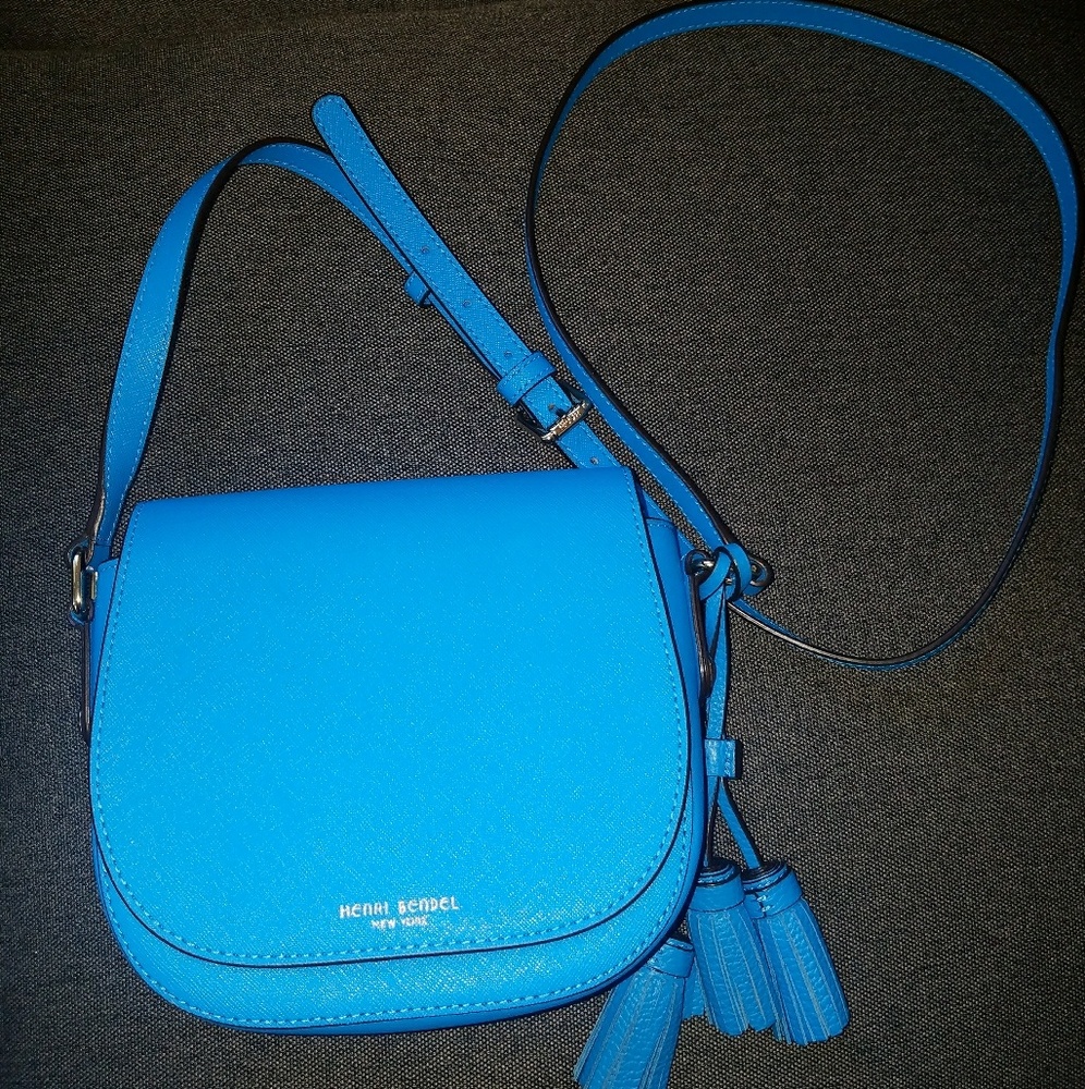 Henri bendel cross body bag